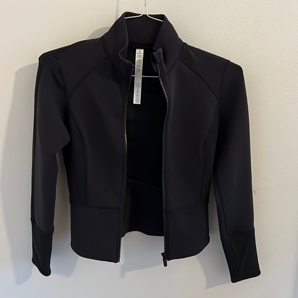 Black Lululemon cropped jacket